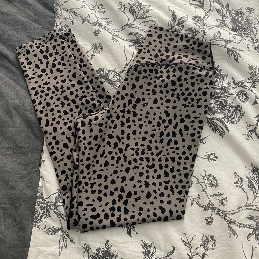 Balance Kingdom 2.0 Snow Leopard Legging